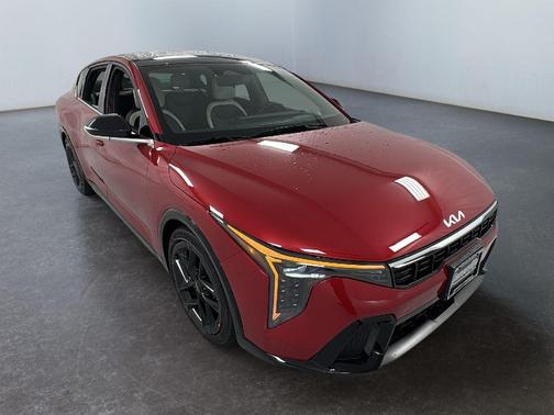 2025 Kia K4 GT-Line Turbo