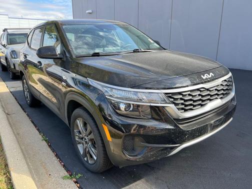 2023 Kia Seltos LX