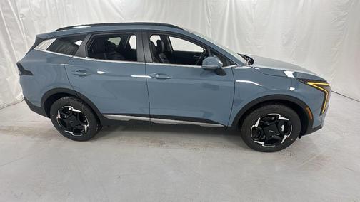 Heritage Blue 2026 Kia Sportage Hybrid EX