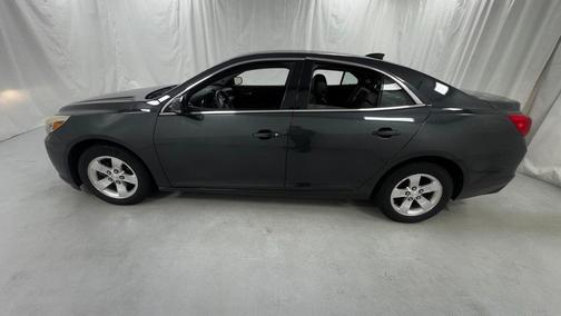 Ashen Gray Metallic 2015 Chevrolet Malibu 1LT