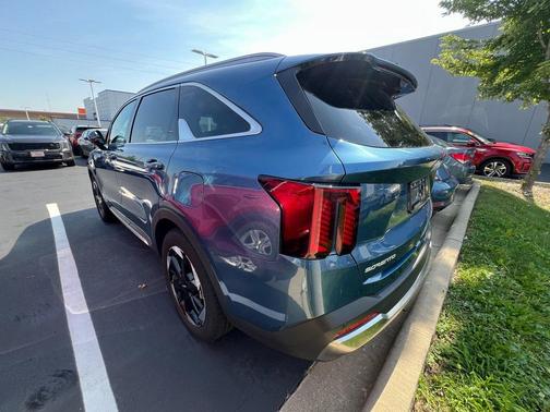 2025 Kia Sorento Hybrid SX Prestige