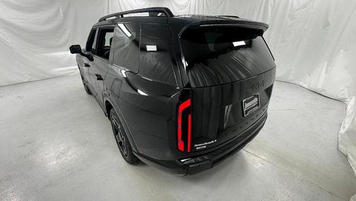 Ebony Black 2027 Kia Telluride Hybrid X-Line SX