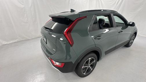2025 Kia Niro EX