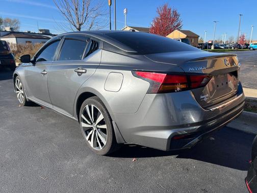 2020 Nissan Altima SR Intelligent AWD