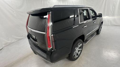 2015 Cadillac Escalade Luxury