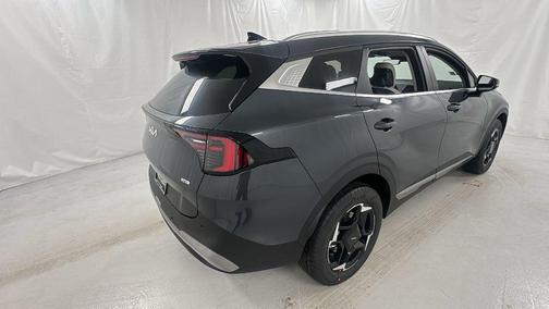 Gravity Gray 2026 Kia Sportage Hybrid EX