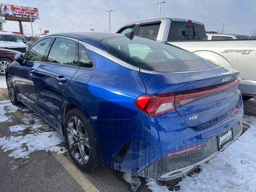 2024 Kia K5 EX