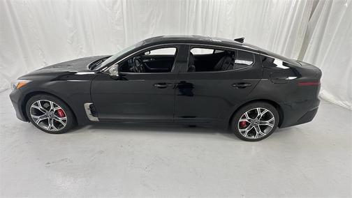 2020 Kia Stinger GT2