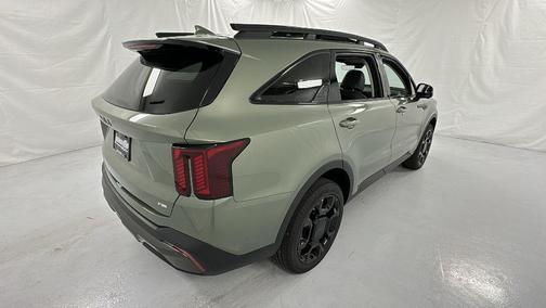 2025 Kia Sorento SX