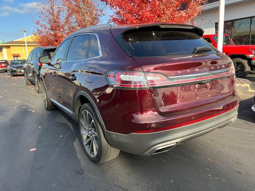 2021 Lincoln Nautilus Reserve