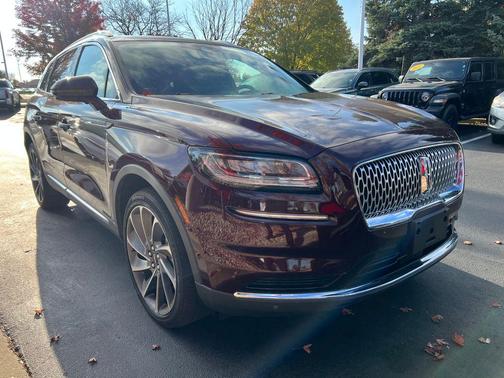 2021 Lincoln Nautilus Reserve