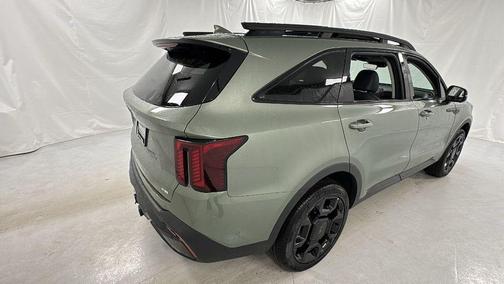 Jungle Green 2026 Kia Sorento SX