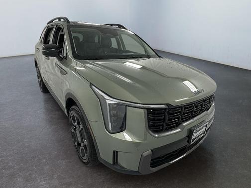 2025 Kia Sorento SX