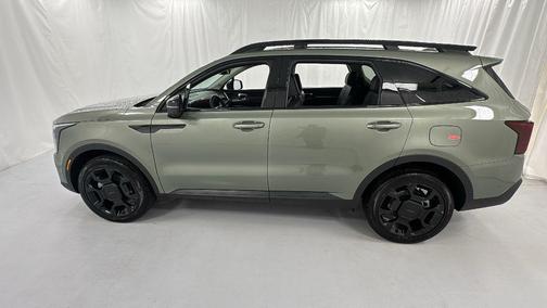 2025 Kia Sorento SX