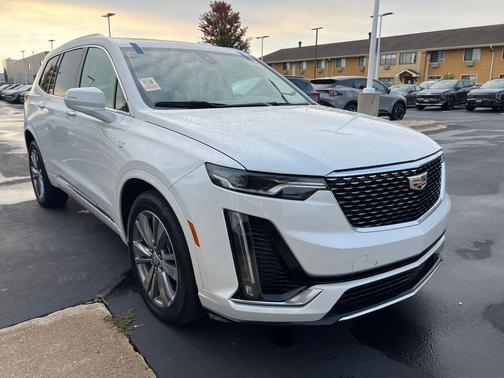2022 Cadillac XT6 Premium Luxury AWD