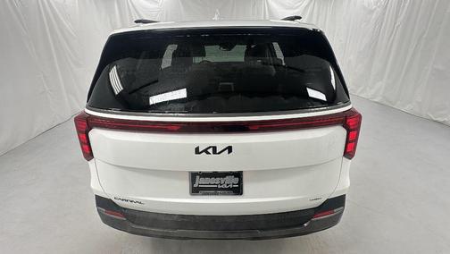 Snow White Pearl 2026 Kia Carnival Hybrid SX