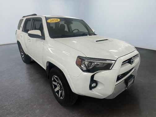 2024 Toyota 4Runner TRD Off Road