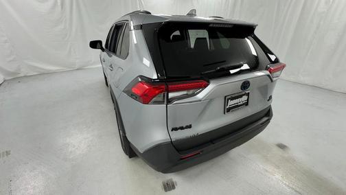 Silver Sky Metallic 2024 Toyota RAV4 Hybrid LE
