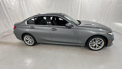 2025 BMW 330 xDrive
