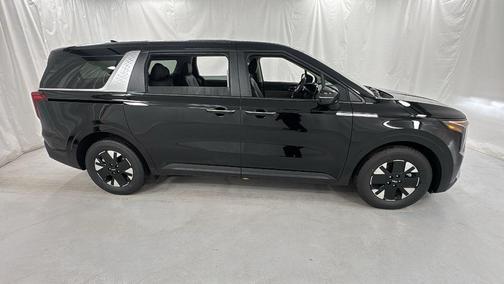 2026 Kia Carnival Hybrid LXS