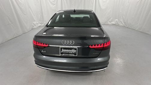 2023 Audi A4 45 S line Premium Plus