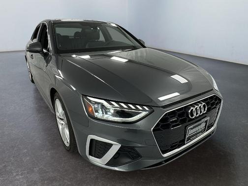 2023 Audi A4 45 S line Premium Plus