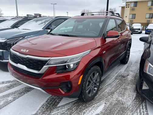 2023 Kia Seltos S