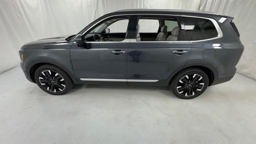 Gravity Gray 2024 Kia Telluride SX Prestige