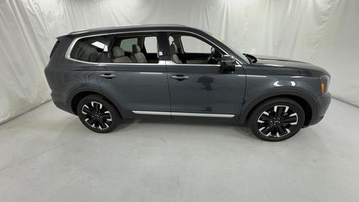 Gravity Gray 2024 Kia Telluride SX Prestige