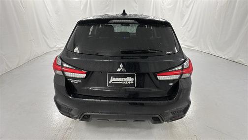 2021 Mitsubishi Outlander Sport SE