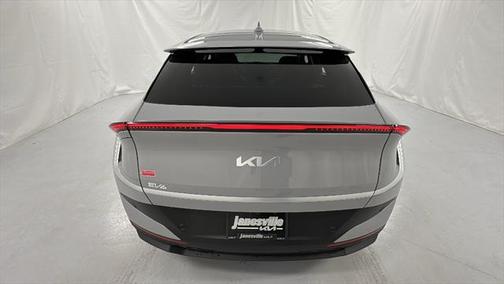 2025 Kia EV6 Light Long Range
