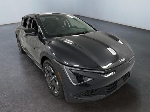 2025 Kia EV6 Light Long Range