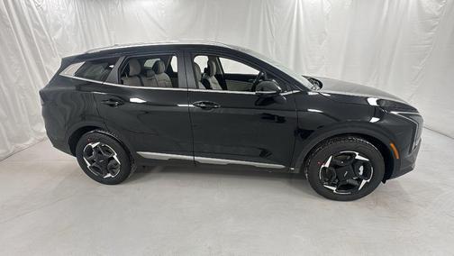 Fusion Black 2026 Kia Sportage Hybrid EX