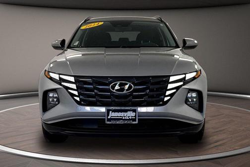 Shimmering Silver 2024 Hyundai TUCSON SEL