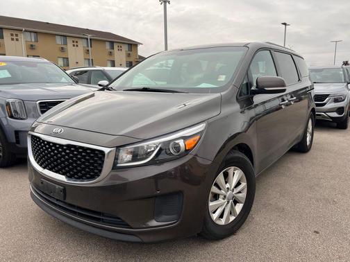 2018 Kia Sedona LX