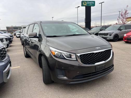 2018 Kia Sedona LX