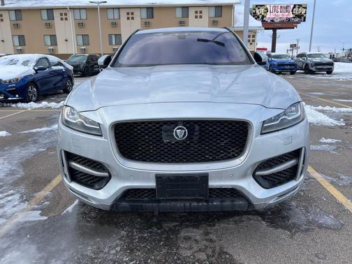 2017 Jaguar F-PACE 20d R-Sport