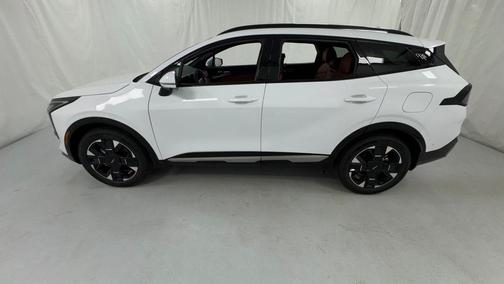 White 2026 Kia Sportage SX-Prestige