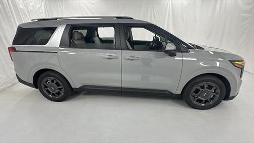 2025 Kia Carnival Hybrid EX