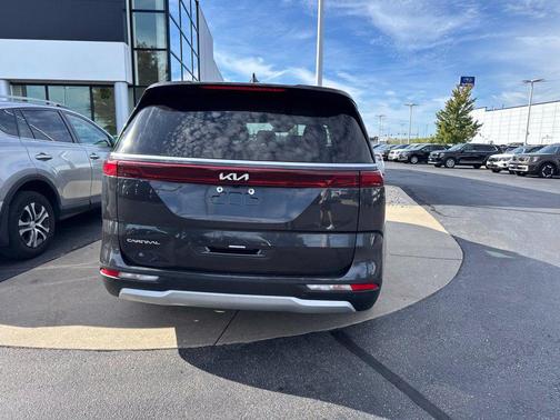 Panthera Metal 2024 Kia Carnival LX