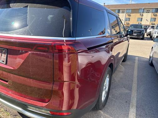 Flare Red 2024 Kia Carnival LX