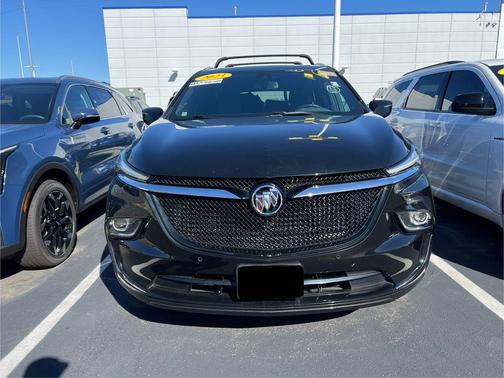 2023 Buick Enclave Essence AWD