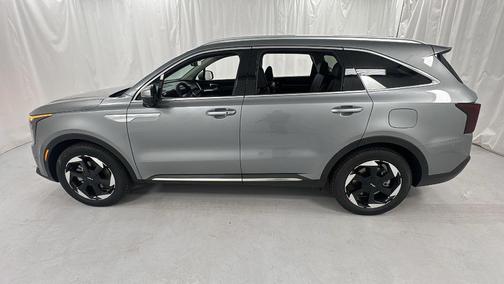 Steel Gray 2026 Kia Sorento Hybrid EX