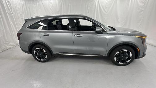 Steel Gray 2026 Kia Sorento Hybrid EX