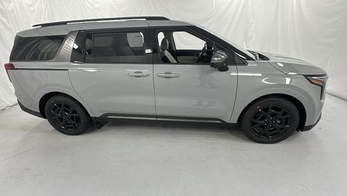 Ceramic Silver 2026 Kia Carnival SX Prestige