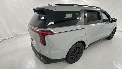 Ceramic Silver 2026 Kia Carnival SX Prestige