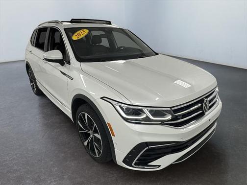 2023 Volkswagen Tiguan 2.0T SEL R-Line 4MOTION