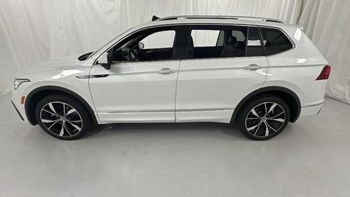 2023 Volkswagen Tiguan 2.0T SEL R-Line 4MOTION