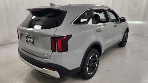 Gray 2026 Kia Sorento S