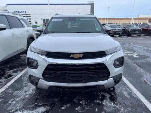 Summit White 2023 Chevrolet Trailblazer LT
